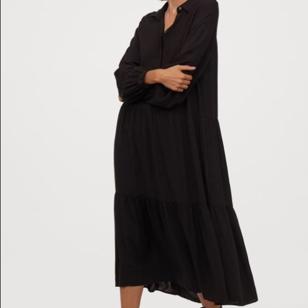 Preloved H&M Black Long Sleeve Tiered Drop Waist Dress L